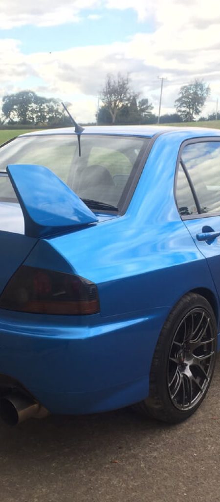 EVO 9 in Avery Light Blue