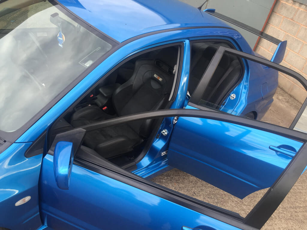 EVO 9 in Avery Light Blue