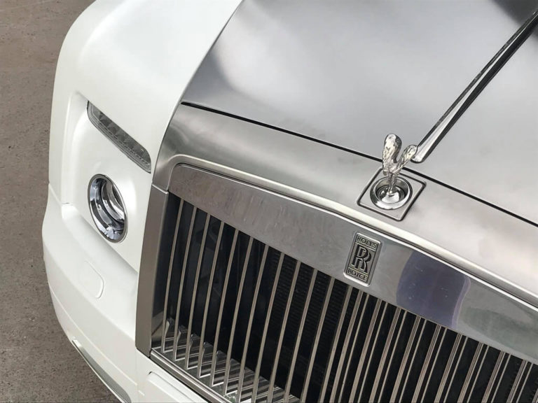 Rolls Royce in Pearl