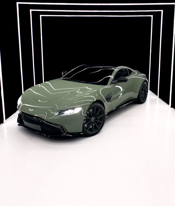 Aston Martin Vantage - Moss Green HD