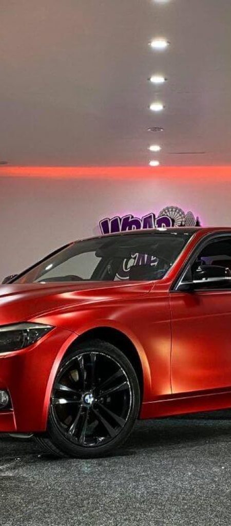 3 Series Satin Red - full diagonal view