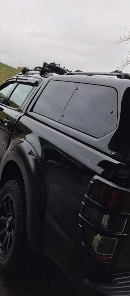 Black Ford Ranger