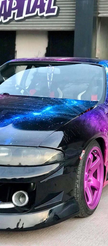 Custom Skyline R33