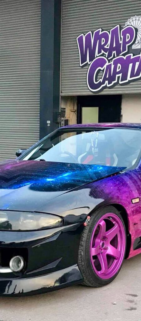 Custom Skyline R33