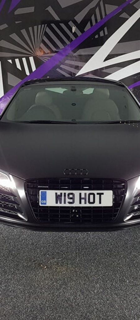 R8 in Satin Black