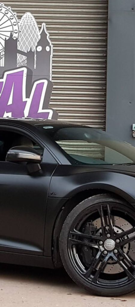 R8 in Satin Black