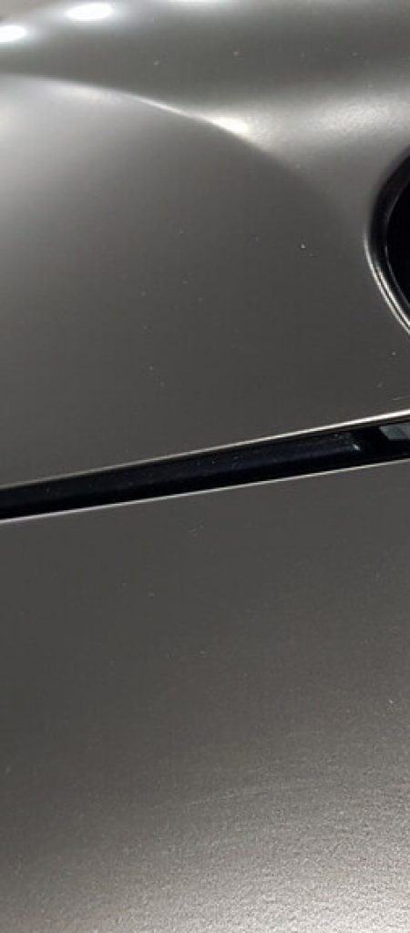 R8 in Satin Black