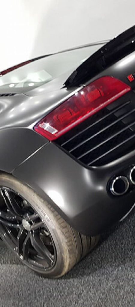 R8 in Satin Black
