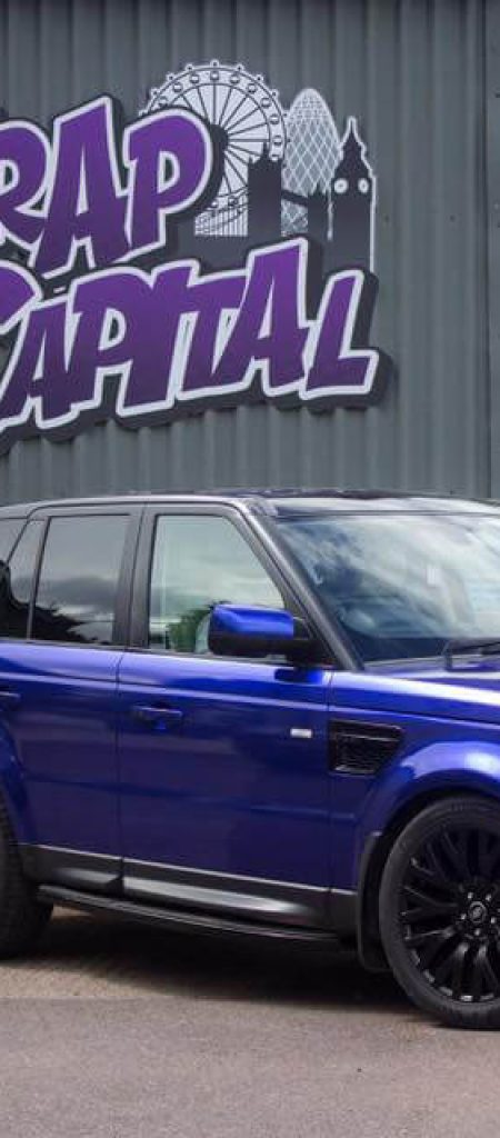 Range Rover in Blue